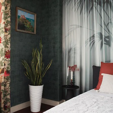 Bellevue Rosselli Apartamento *